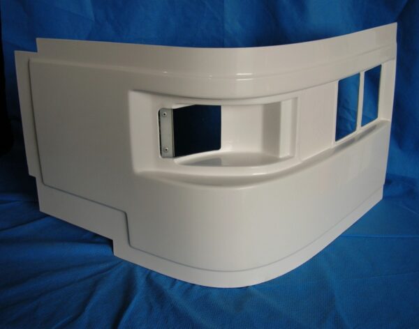 3L-35-1376 - MCI - PANEL - LH TAIL LIGHT BELOW LOUVER