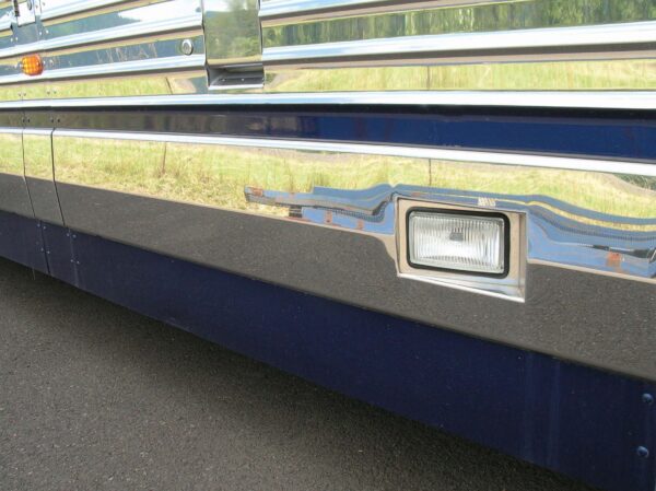 481976PS-C1 - Prevost - RUB RAIL ASSY - BAGGAGE DOOR 60-1/4?
